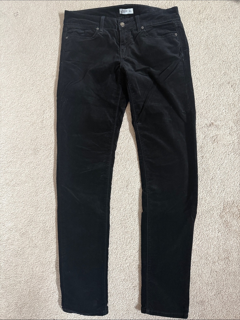 Gap Women’s Black Slim Velour Pants